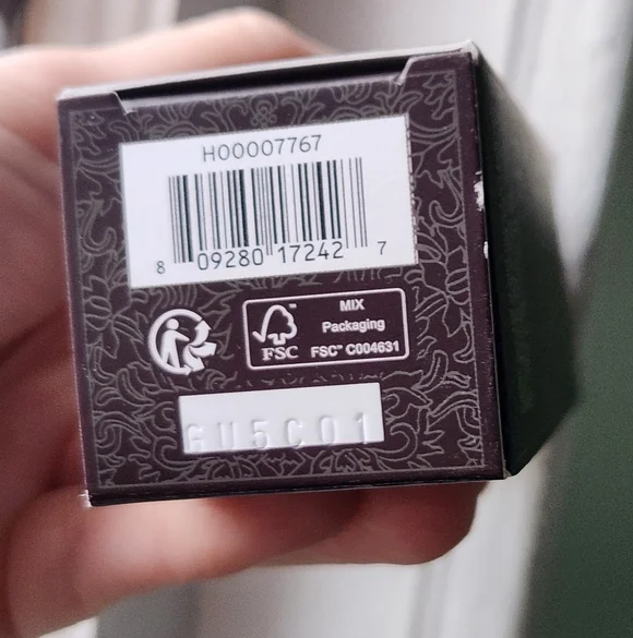 NIB FRESH BLACK TEA RENEWAL SERUM - Picture 11 of 14